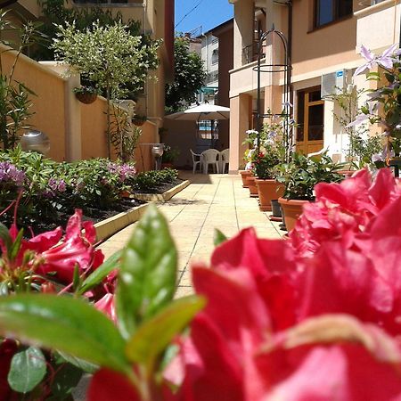 Hotel Chuchulev Sozopol Ngoại thất bức ảnh